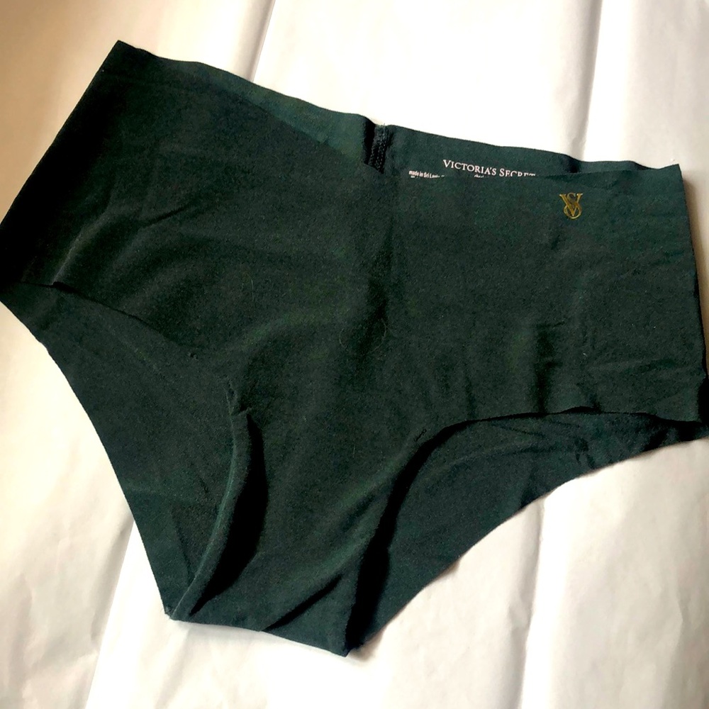 NWOT Victoria’s Secret No Show Cheeky Panty. Forest Green/Gold VS Logo. Small.